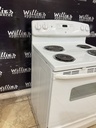 Ge Used Electric Stove 220volts (40/50 AMP) 30inches {3 prong} (White) 