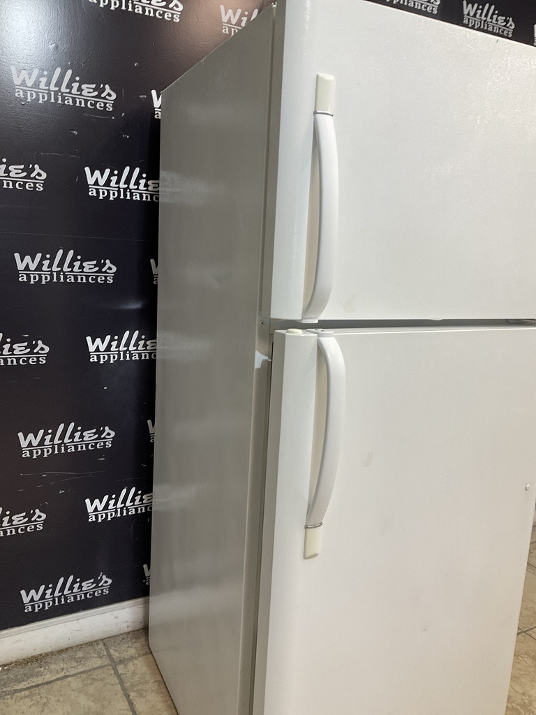 Frigidaire Used Refrigerator Top and Bottom 30 1/2” x 68 1/2” (White)