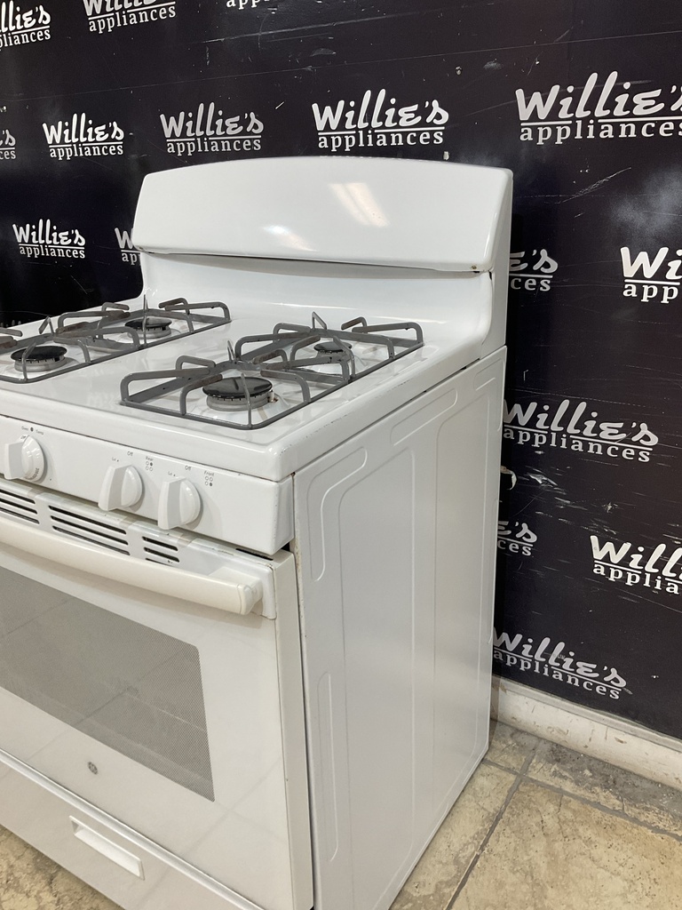Ge Used Natural Gas Stove 30inches (White) 