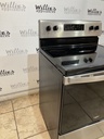 Whirlpool Used Electric Stove 220volts (40/50 AMP) 30inches {4 prong} (Stainless steel) 