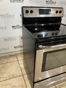 Frigidaire Used Electric Stove 220volts (40/50 AMP) 30inches {no cord} (Stainless steel) 