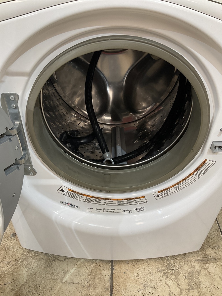 Whirlpool Used Washer Front-load 27inches (White) 