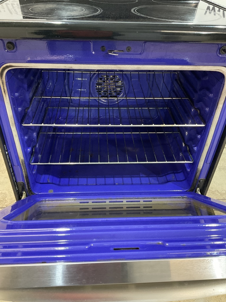 Lg Used Electric Stove 220 volts (40/50 AMP) 30inches {3 prong} (Stainless Steel)