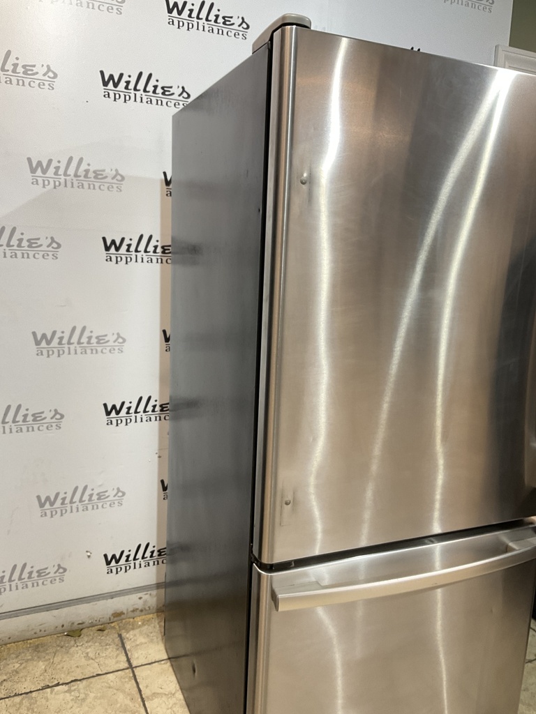 Whirlpool Used Refrigerator Top and Bottom Mount 30x66 1/2” (Stainless Steel) 