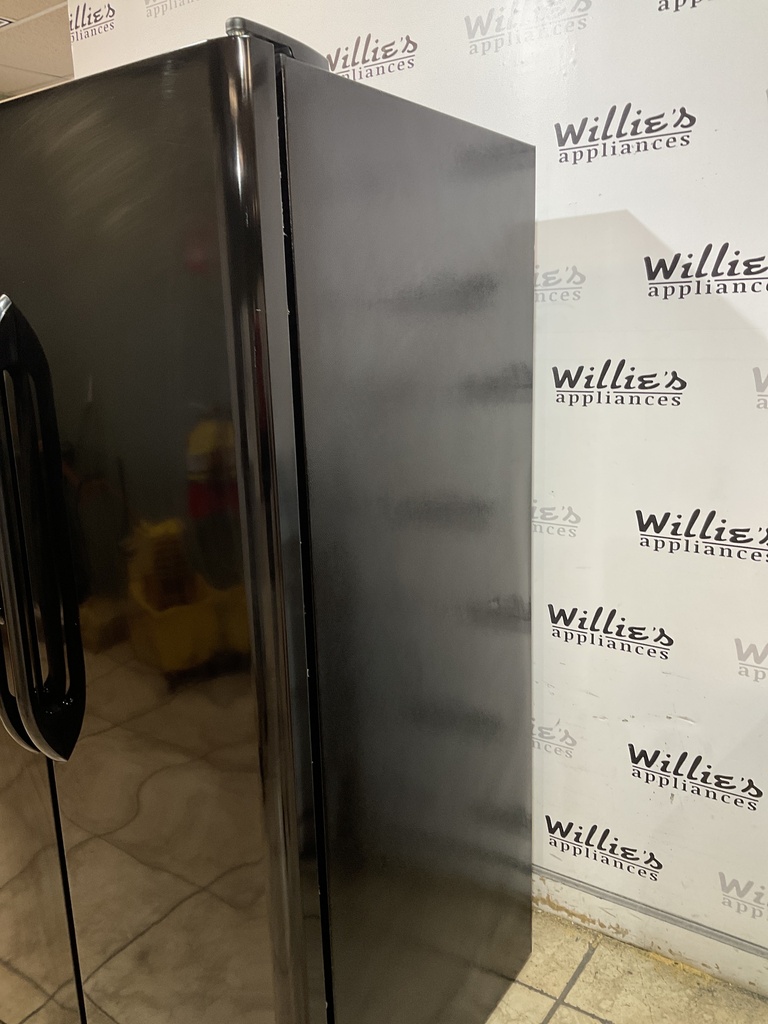Frigidaire Used Refrigerator Side by Side 36x69 1/2” (Black) 
