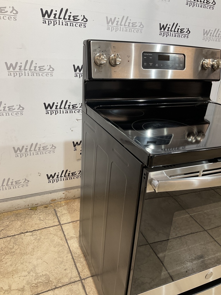 Ge Used Electric Stove 220volts (40/50 AMP) 30inches {3 prong} 