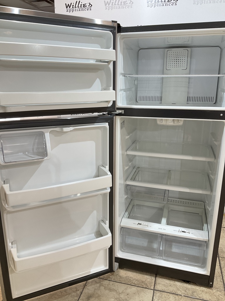 Ge Used Refrigerator Top and Bottom 28x64 (Stainless Steel) 
