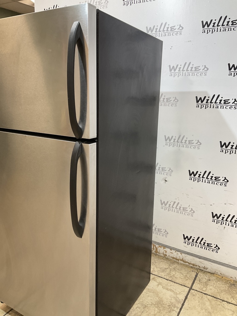 Frigidaire Used Refrigerator Top and Bottom 28 1/2” x 65” (Stainless Steel) 