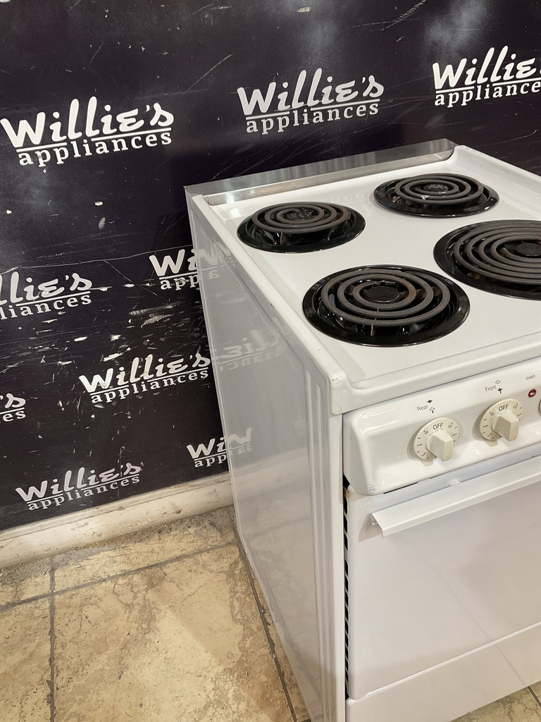 Frigidaire Used Electric Stove 220volts (40/50 AMP) 20inches {no cord} (White) 