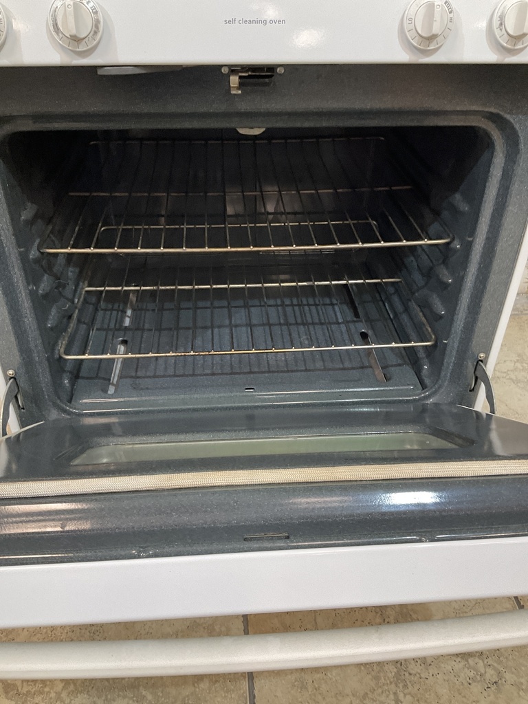 Hotpoint Used Natural Gas Stove 30inches (White) 