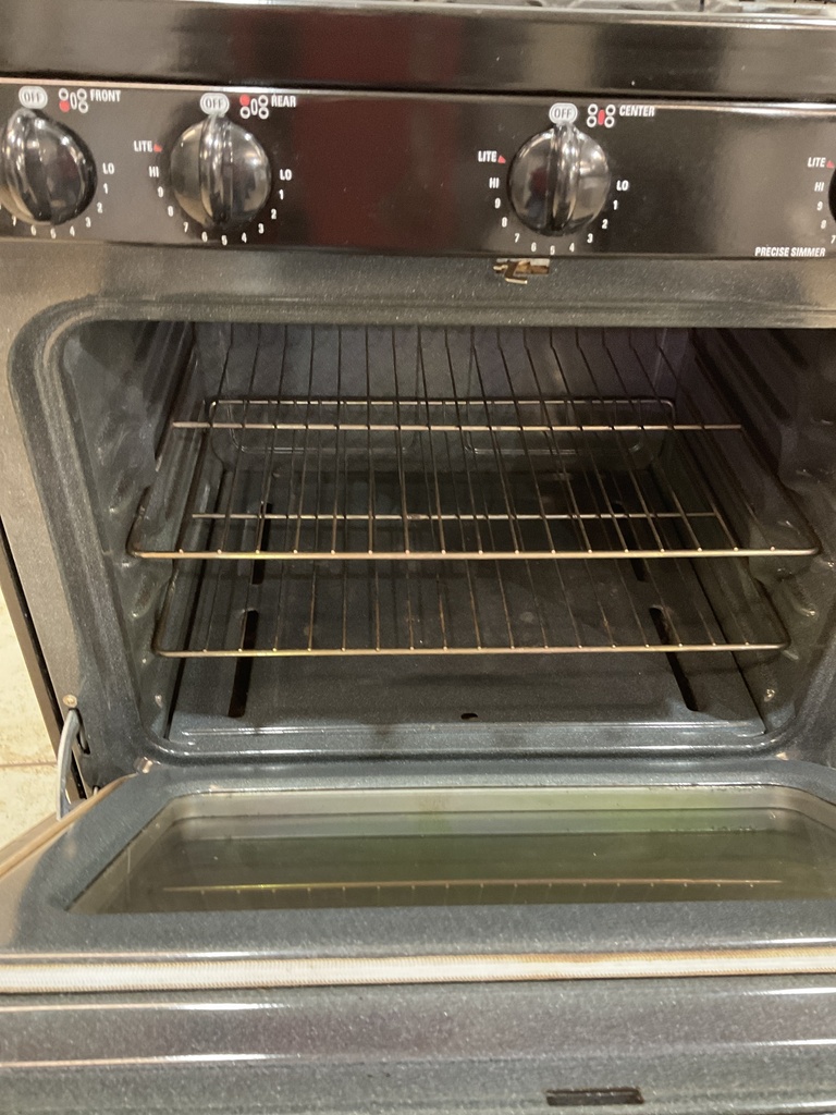 Ge Used Gas Propane Stove 30inches (Black) 