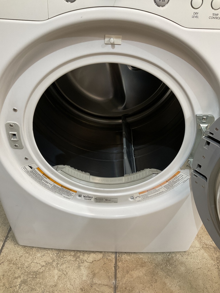 Lg Used Electric Dryer 220volts (30 AMP) 27inches {4 prong} (White) 