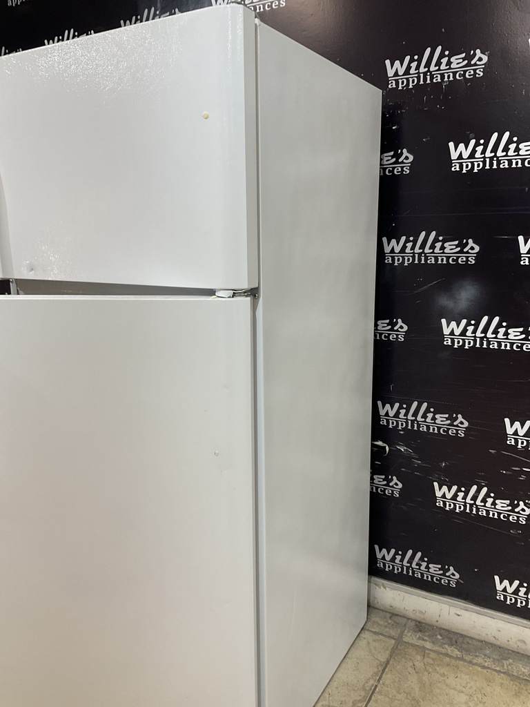 Kenmore Used Refrigerator Top and Bottom 30x66 (White) 