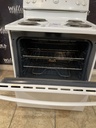 Ge Used Electric Stove 220volts (40/50 AMP) 30inches {no cord} (White) 