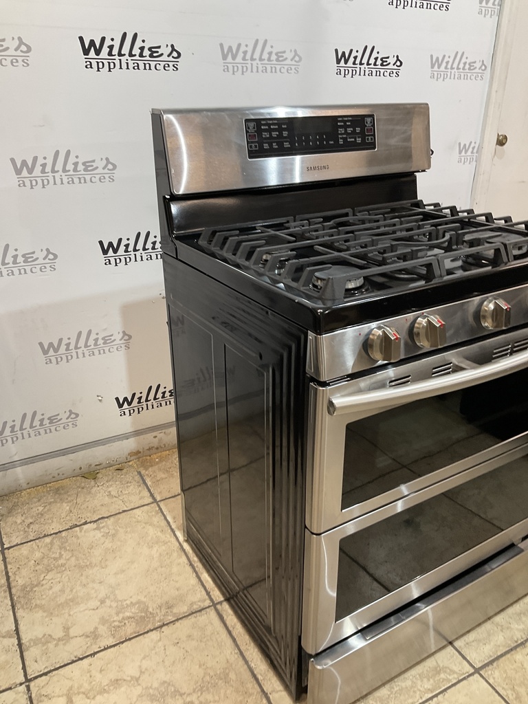 Samsung Used Natural Gas Stove Double Oven 30inches (Stainless Steel) 