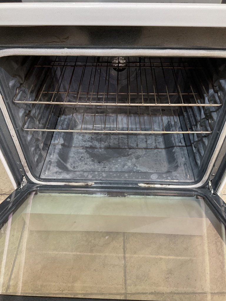 Whirlpool Used Electric Stove 220volts (40/50 AMP) {no cord} (White) 