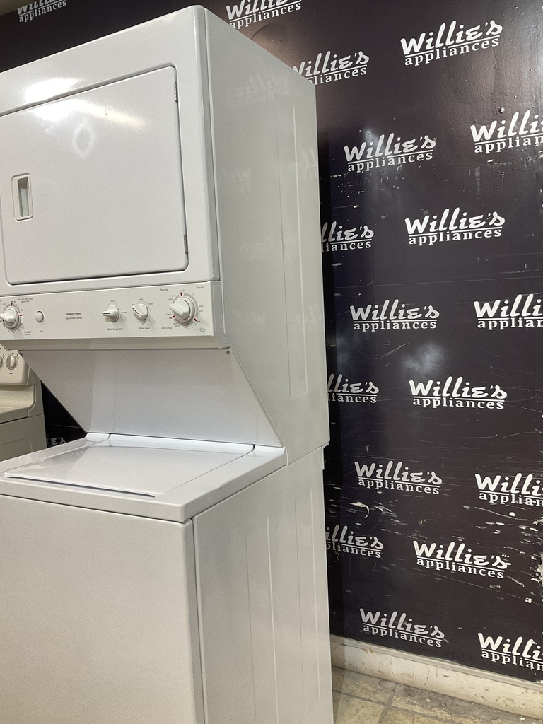 Ge Used Natural Gas Unit Stackable 27x74 1/2” (White)