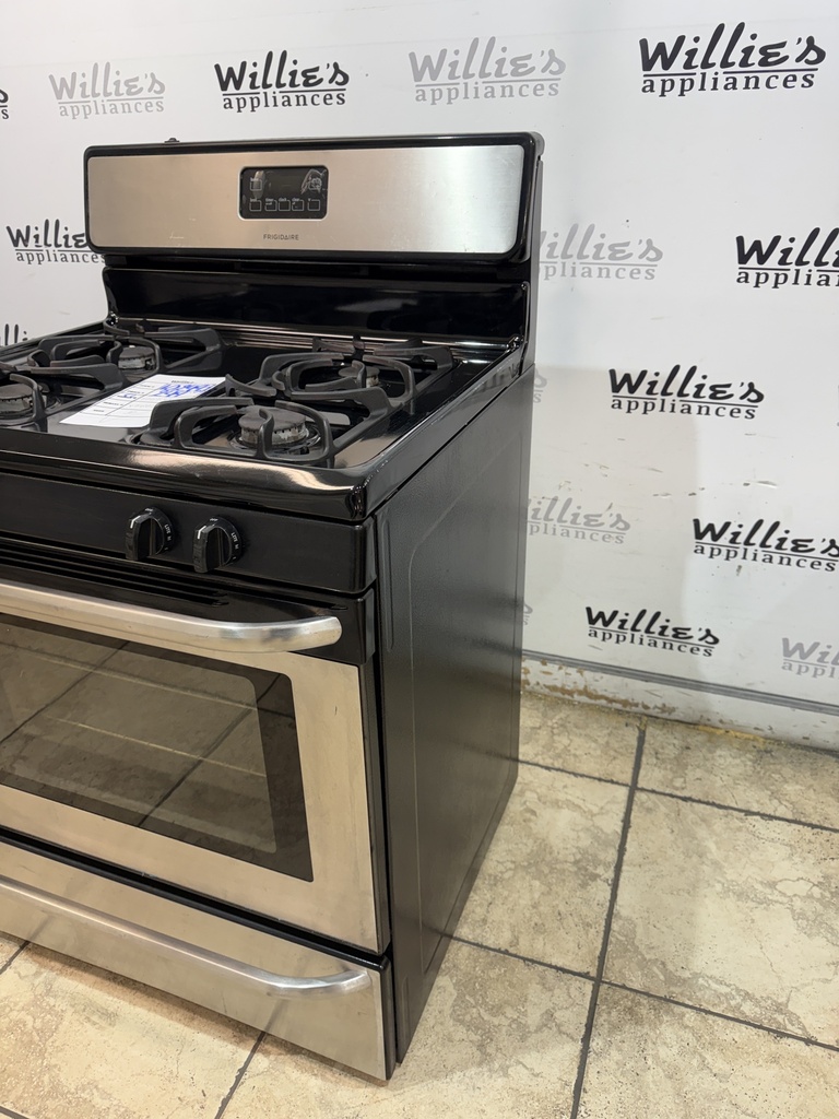 Frigidaire Used Natural Gas Stove 30inches (Stainless Steel)