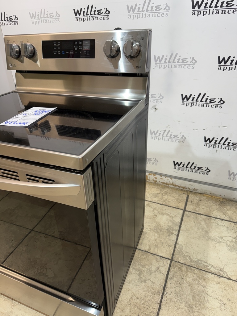 Lg Used Electric Stove 220volts (40/50 AMP) 30inches {4 prong} (Stainless Steel)
