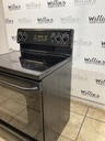 Ge Used Electric Stove 220volts (40/50 AMP) 30inches {no cord} (Black) 
