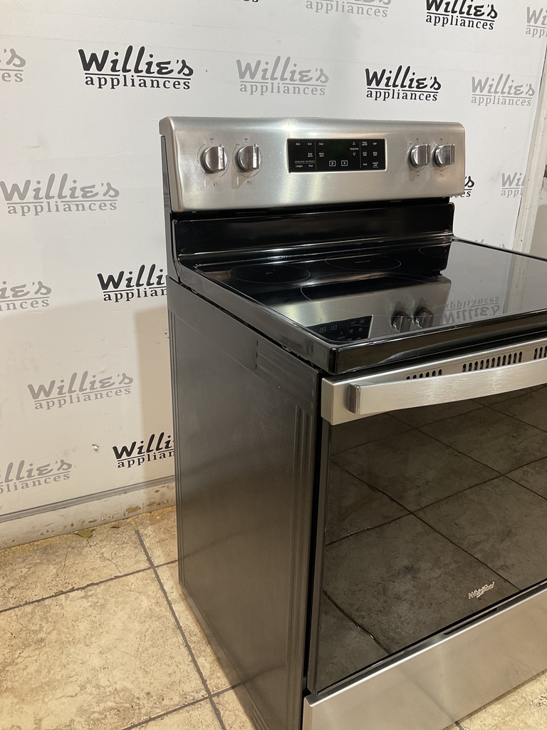 Whirlpool Used Electric Stove 220volts (40/50 AMP) 30inches {4 prong} (Stainless steel) 