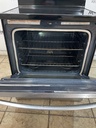 Whirlpool Used Electric Stove 220volts (40/50 AMP) 30inches {4 prong} (Stainless steel) 