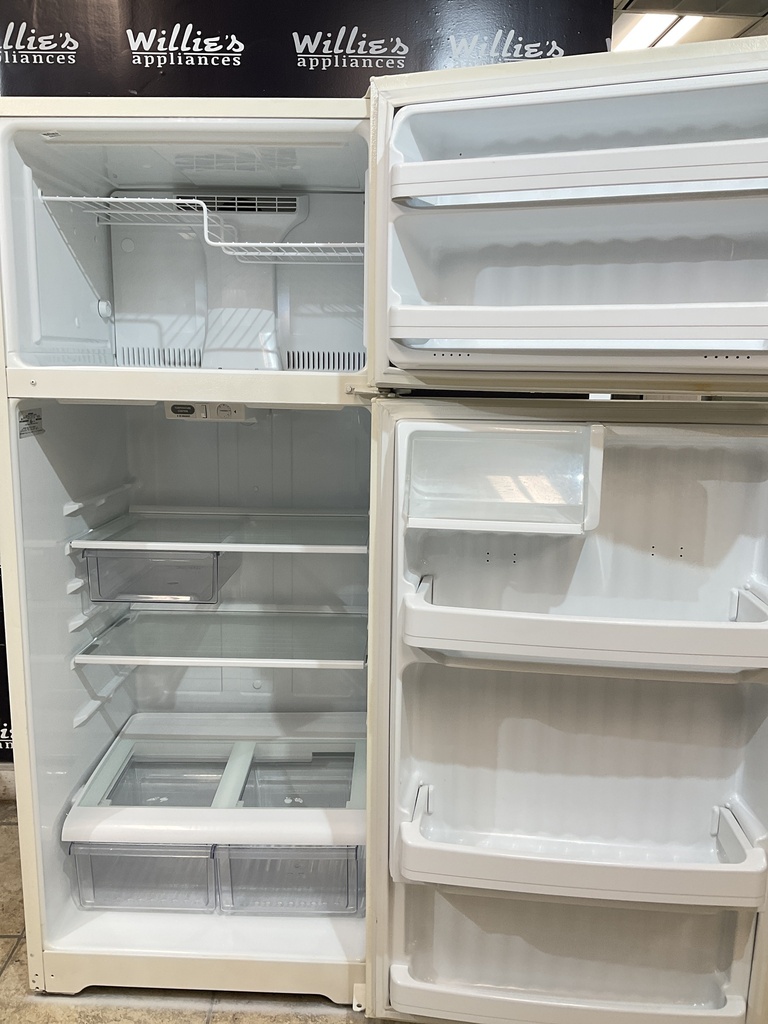 Ge Used Refrigerator Top and Bottom 28x67 (Bisque) 