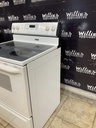 Magic Chef Used Electric Stove 220volts (40/50 AMP) 30inches {4 prong} (White) 