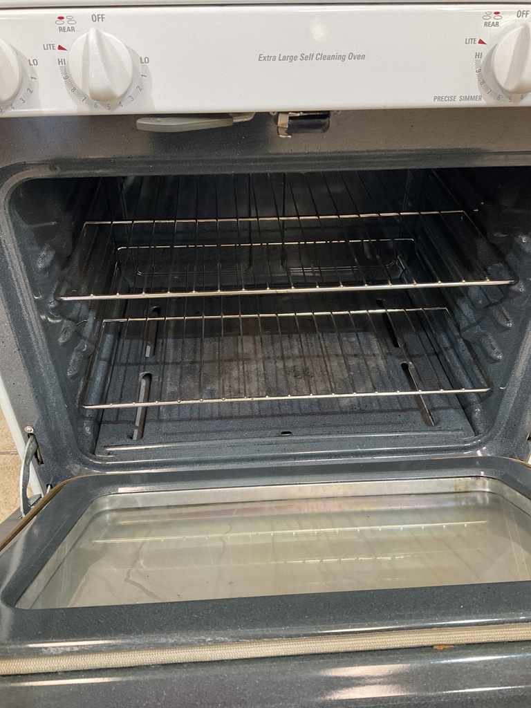 Ge Used Natural Gas Stove 30inches (White)