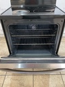 Frigidaire Used Electric Stove 220volts (40/50 AMP) 30inches {3 prong} (Stainless steel) 