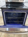 Lg Used Electric Stove 220volts (40/50 AMP) 30inches {4 prong} (Stainless Steel) 