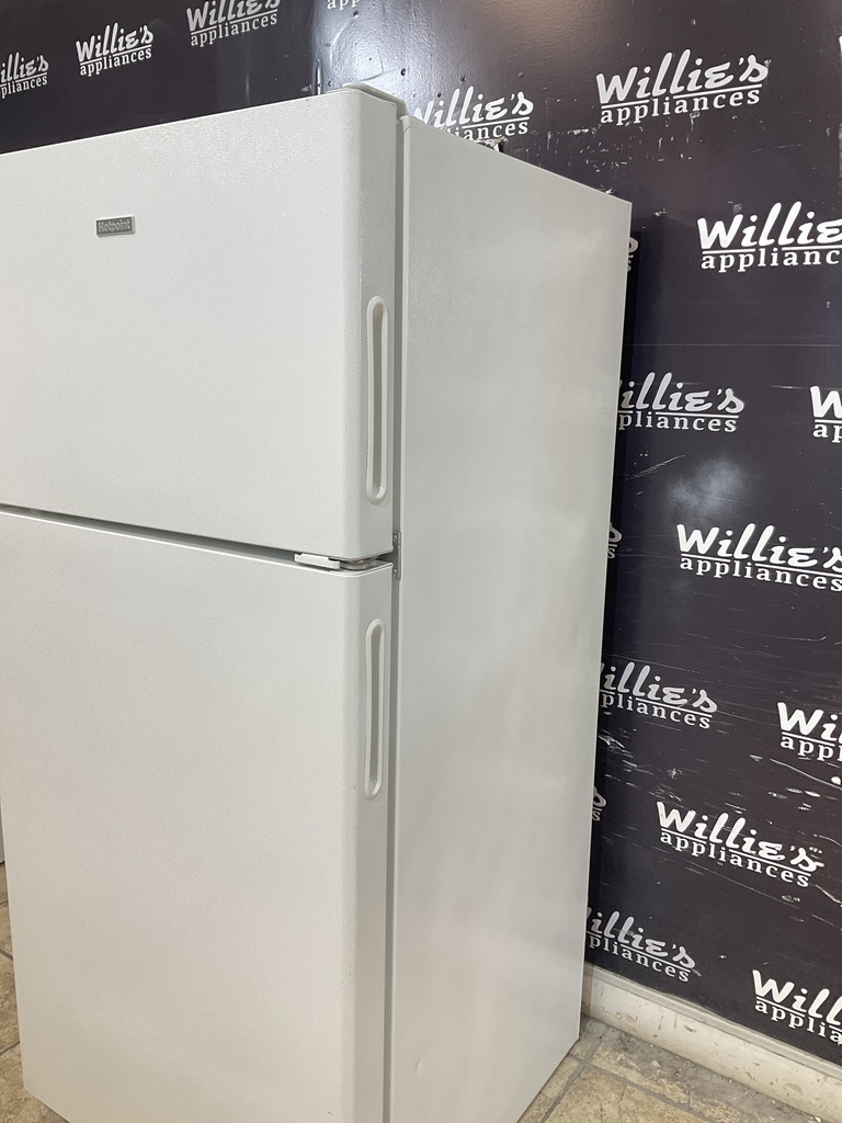 Ge Used Refrigerator Top and Bottom 28x61 (White) 