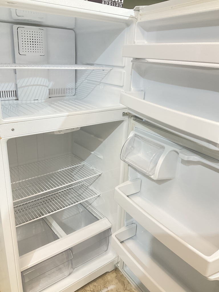 Ge Used Refrigerator Top and Bottom 28x61 (White) 