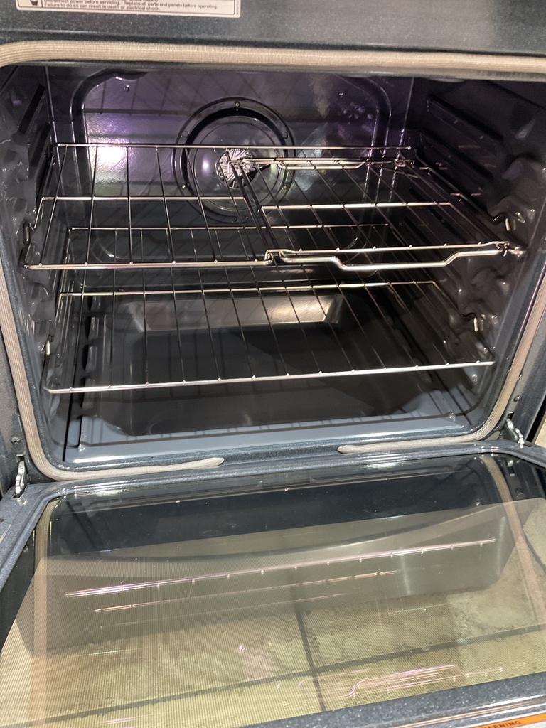 Whirlpool Used Electric Stove 220volts (40/50 AMP) 30inches {no cord} (Stainless Steel) 