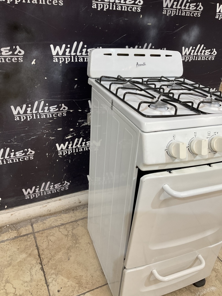 Avanti Used Natural Gas Stove 19 1/2” (White)