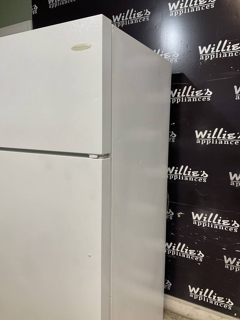 Frigidaire Used Refrigerator Top and Bottom 30x66 (White) 