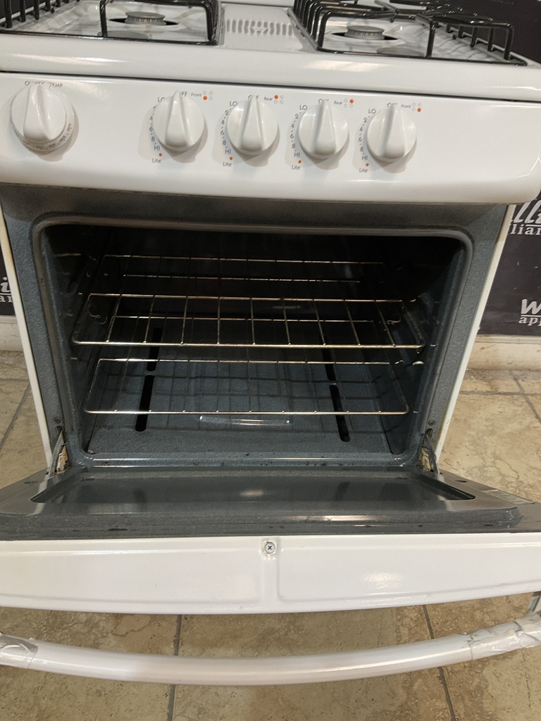 Hotpoint Used Gas Propane Stove 24inches (White)