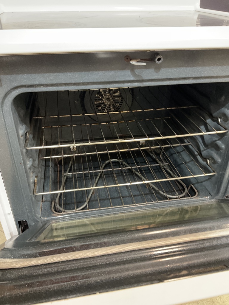 Frigidaire Used Electric Stove 220volts (40/50 AMP) 30inches {no cord} (White)