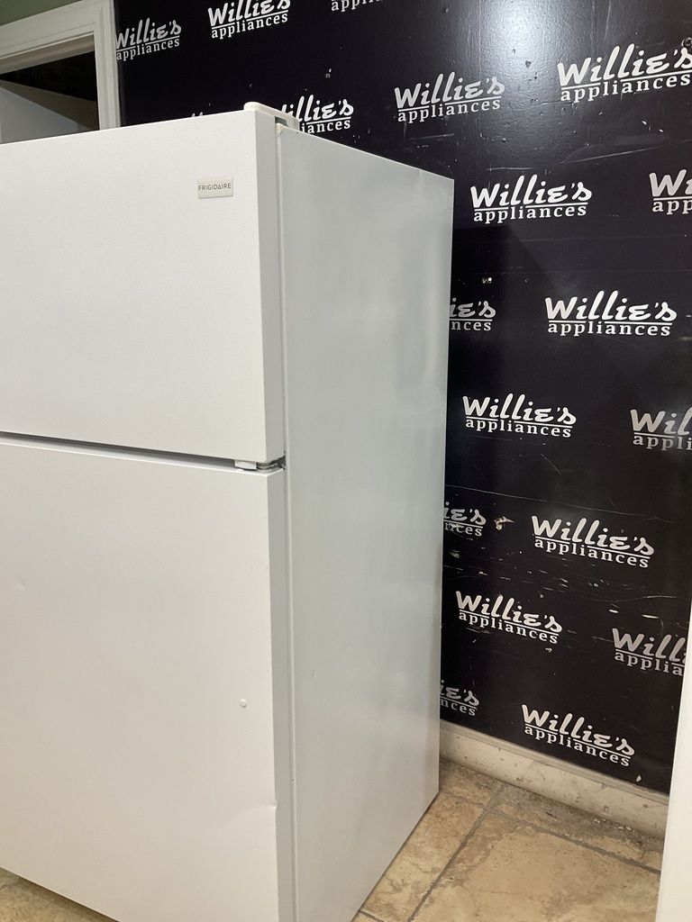 Frigidaire Used Refrigerator Top and Bottom 28 1/2” x 60” (White)