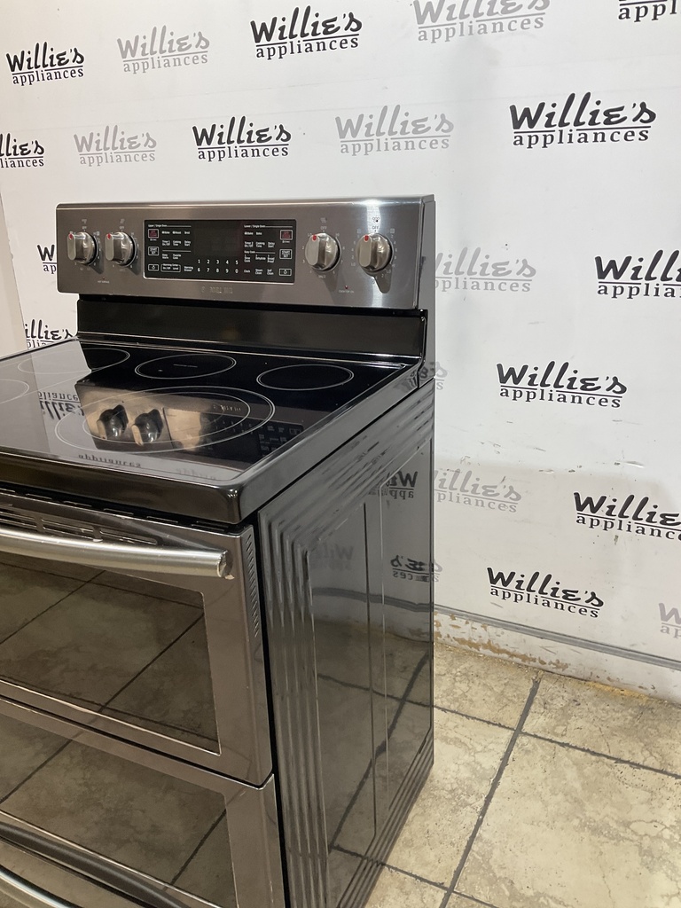 Samsung Used Electric Stove 220volts (40/50 AMP) 30inches {4 prong} (Black Stainless) 