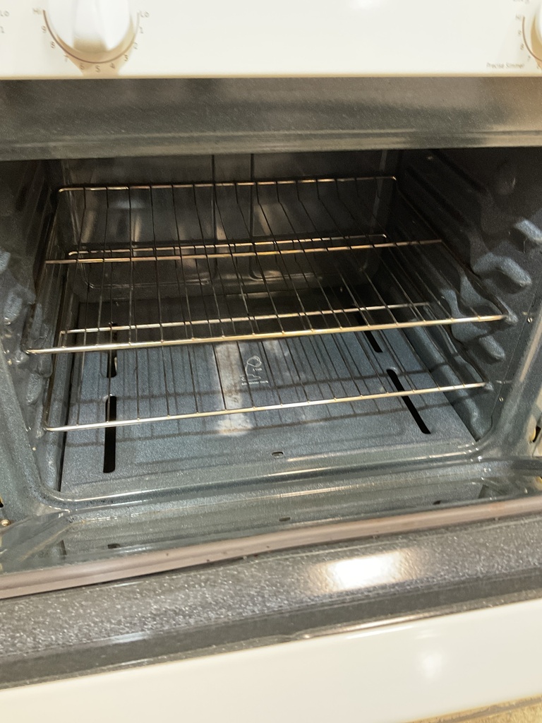 Ge Used Gas Propane Stove 30inches (Bisque) 