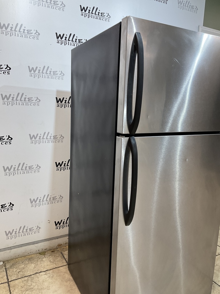 Frigidaire Used Refrigerator Top and Bottom 28 1/2” x 65” (Stainless Steel) 