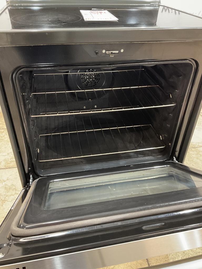 Ge Used Electric Stove 220volts (40/50 AMP) 30inches {no cord} (Stainless steel) 