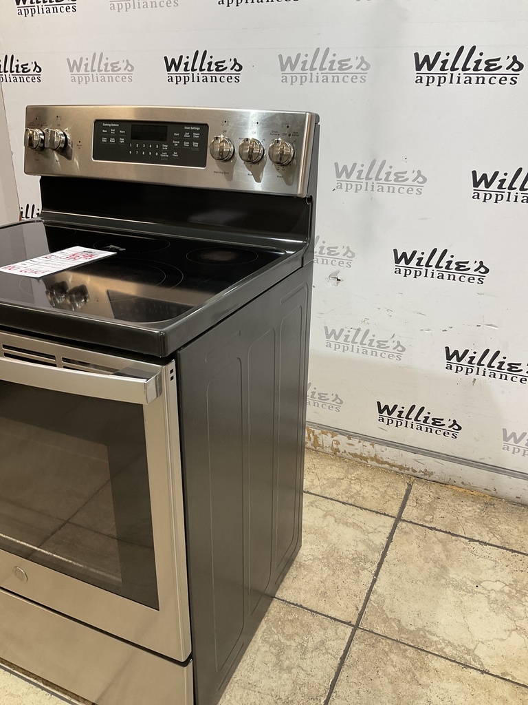 Ge Used Electric Stove 220volts (40/50 AMP) 30inches {no cord} (Stainless steel) 