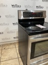 Lg Used Electric Stove 220volts (40/50 AMP) 30inches {3 prong} (Stainless Steel) 