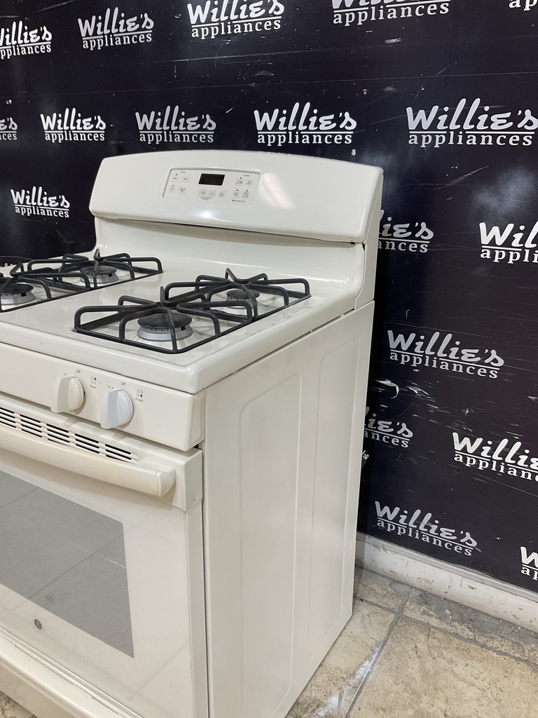 Ge Used Natural Gas Stove 30inches (Bisque) 