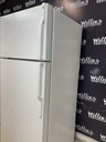Ge Used Refrigerator Top and Bottom 28x67 1/2” (White) 