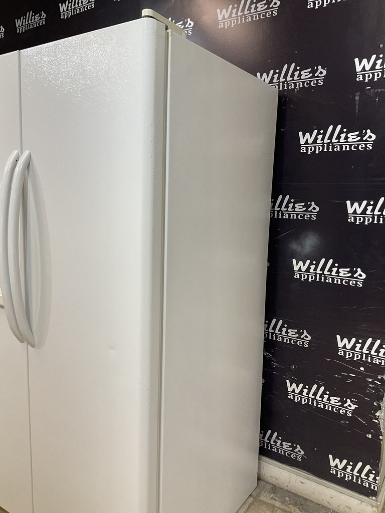 Ge Used Refrigerator Side by Side 34x67 1/2” (White) 