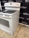Ge Used Electric Stove 220volts (40/50  AMP) 30inches {no cord} (White) 