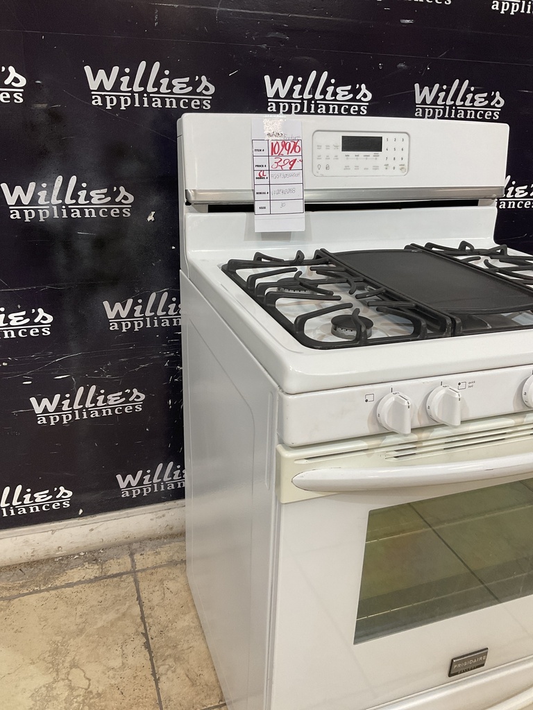 Frigidaire Used Natural Gas Stove 30inches (White) 